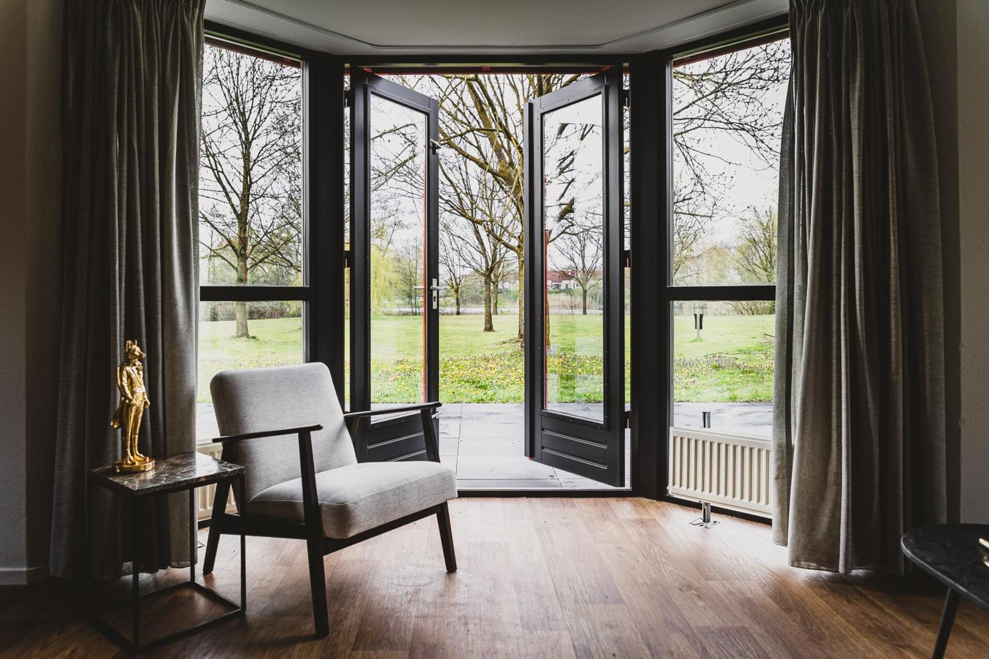 Luxe Vakantiehuisje - Sauna - Natuur - Strand Ewijk المظهر الخارجي الصورة